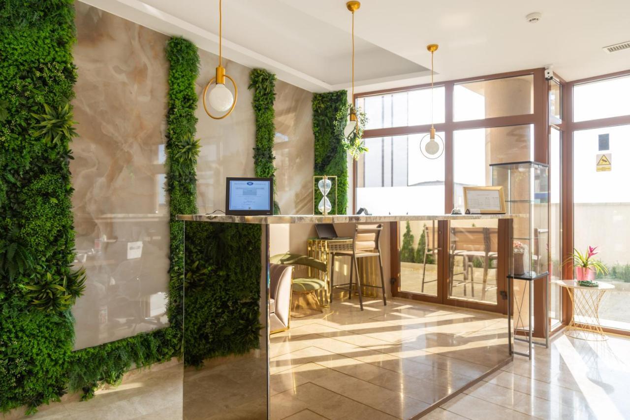 Hotel Manor 4*